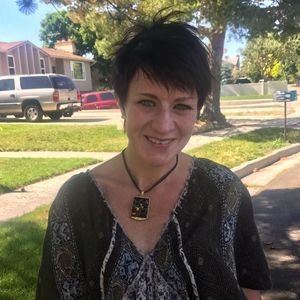 Meet your Posher, Becky